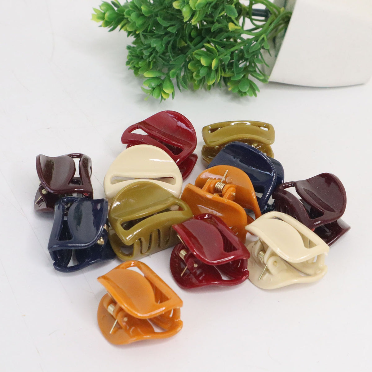 Mini Plastic Hair Claw Clips Assortment